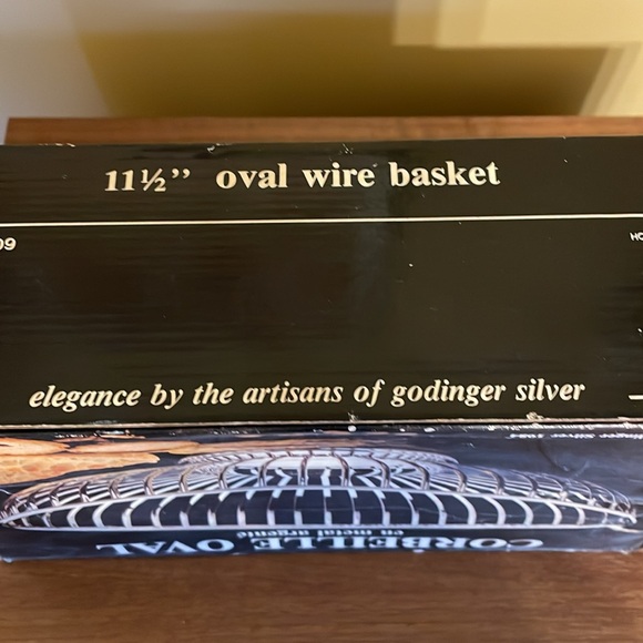 VTG Silverplate Wire Oval Basket by Godinger - Picture 6 of 6